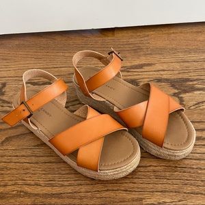 Espadrille platforms